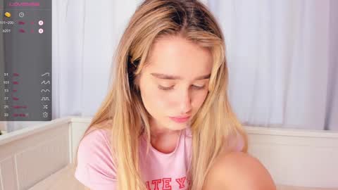 Alivia. online show from December 2024 09:20:02 AM