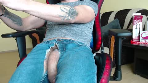 marioslim online show from January 2025 10:40:01 AM