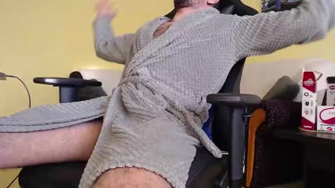 marioslim online show from January 2025 01:47:02 PM