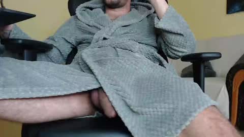 marioslim online show from February 2025 11:16:02 AM