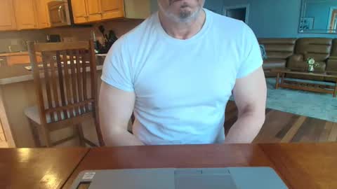 Mark online show from March 2025 01:04:01 PM