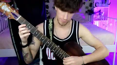 mark_caron online show from November 2025 03:41:01 AM