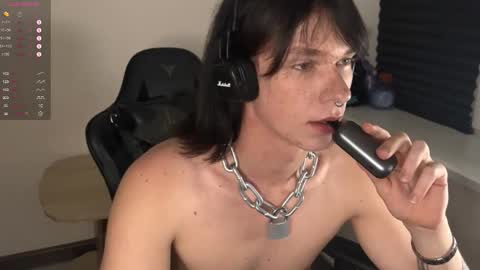 Mark online show from October 2025 03:46:02 PM