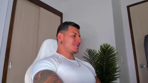 Snapshot of markus_blass chatting on February 2025 12:59:02 AM markus... Y online show from February 2025 12:59:02 AM