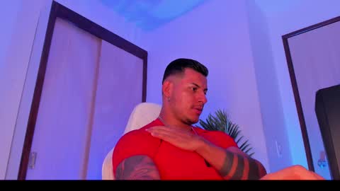 Snapshot of markus_blass chatting on March 2025 10:27:02 PM markus... Y online show from March 2025 10:27:02 PM
