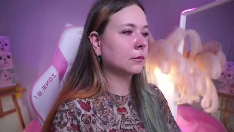 Marla online show from September 2025 08:52:01 PM