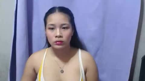 Snapshot of marryme_babe69 chatting on November 2025 01:50:01 AM Rose online show from November 2025 01:50:01 AM