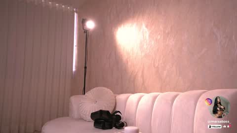 Snapshot of marsabass chatting on January 2025 10:23:01 PM     online show from January 2025 10:23:01 PM