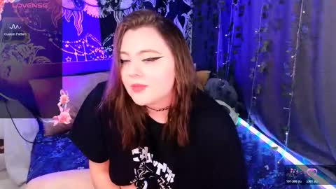 Snapshot of marshmallowbeauty_ chatting on November 2025 10:32:01 PM marshmallowbeauty_ online show from November 2025 10:32:01 PM