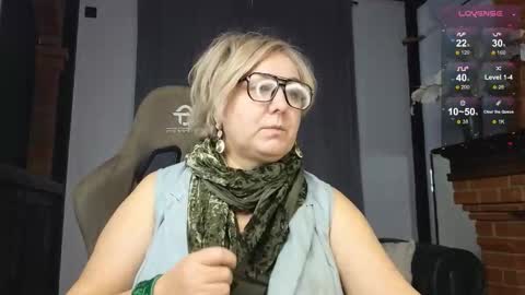 marta_wils online show from October 2025 02:23:01 AM