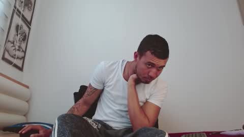 martin_smith20 online show from December 2025 11:59:01 AM