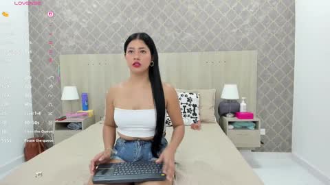 Snapshot of martina_ayala chatting on September 2025 11:21:02 AM Martina online show from September 2025 11:21:02 AM
