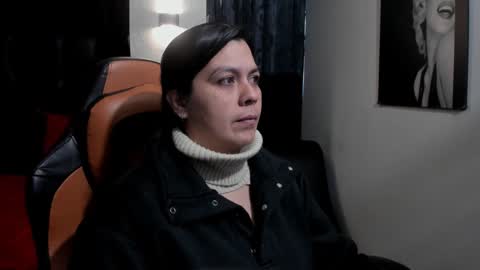   MARTINA   online show from January 2025 11:34:02 AM