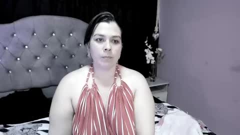   MARTINA   online show from February 2025 06:10:02 PM