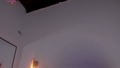 Snapshot of martina_jackson_ chatting on November 2025 07:46:01 PM Laura online show from November 2025 07:46:01 PM