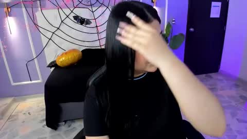 Snapshot of martina_saenz1 chatting on October 2025 08:10:01 PM Martina online show from October 2025 08:10:01 PM