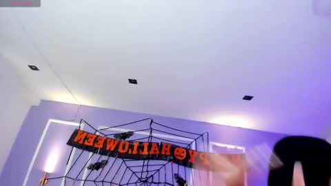 Snapshot of martina_saenz1 chatting on October 2025 08:43:01 PM Martina online show from October 2025 08:43:01 PM