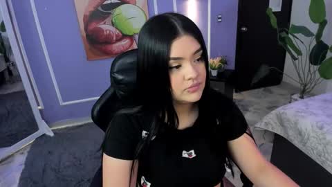 Snapshot of martina_saenz1 chatting on November 2025 07:57:01 PM Martina online show from November 2025 07:57:01 PM