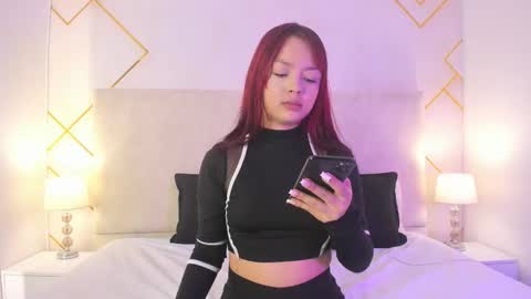 Snapshot of martinaa_garcia chatting on November 2025 07:46:02 PM Martina online show from November 2025 07:46:02 PM