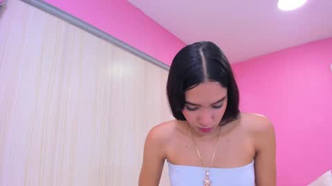 Martina Aldana online show from September 2025 04:08:02 PM