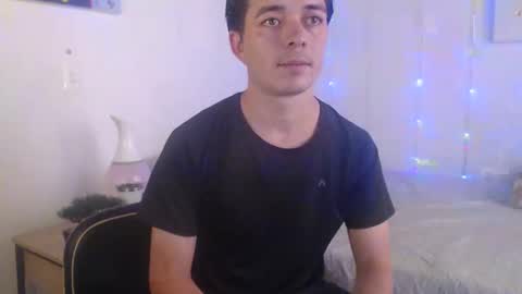 Snapshot of martindelarua574163 chatting on March 2025 06:43:02 PM arleyarleyarleyarleyarley online show from March 2025 06:43:02 PM