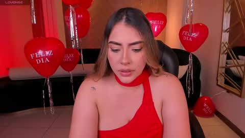 Snapshot of martinnabonnet chatting on February 2025 02:20:01 PM Martinna Bonnet online show from February 2025 02:20:01 PM