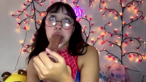 Maru online show from October 2025 09:34:02 PM