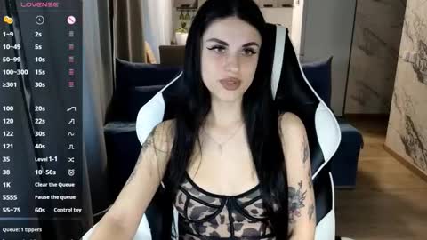 Maria online show from October 2025 08:37:01 AM