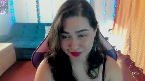 alejandra gonzales online show from September 2025 09:31:01 PM