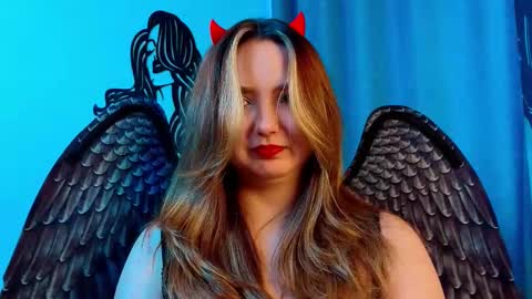 Snapshot of mary_broks chatting on October 2025 09:10:01 AM mary_broks online show from October 2025 09:10:01 AM