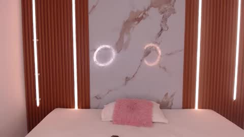 Hi guys im Mary  online show from September 2025 02:22:01 PM