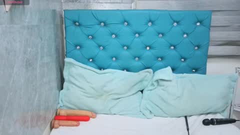  Mary Moon  online show from October 2025 10:45:01 AM