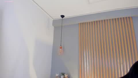 Snapshot of mary_suarez chatting on February 2025 06:53:02 AM Maria online show from February 2025 06:53:02 AM