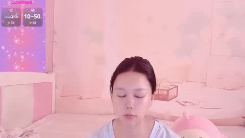 mary_uu online show from October 2025 07:51:01 AM