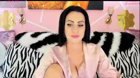 Snapshot of maryeelle chatting on September 2025 08:14:01 PM Maryelle online show from September 2025 08:14:01 PM