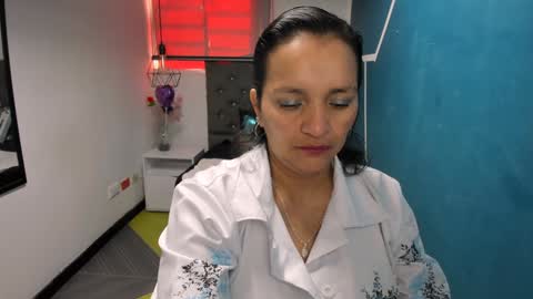Marylin online show from December 2024 07:24:02 PM