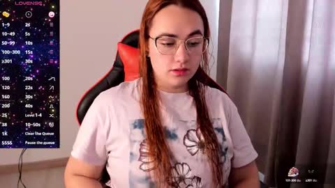 Dulce Maria online show from October 2025 06:49:01 PM