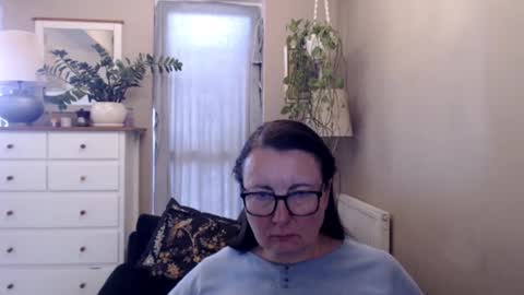 Mary online show from September 2025 12:19:01 PM
