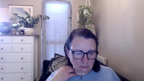 Mary online show from September 2025 12:19:01 PM
