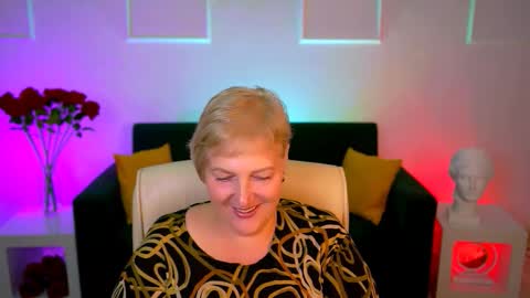marymogan online show from October 2025 12:55:02 PM