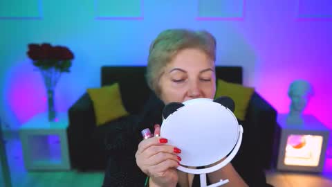 Snapshot of marymogan chatting on November 2025 04:22:02 AM marymogan online show from November 2025 04:22:02 AM