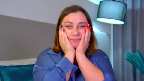 Snapshot of marymurrays chatting on October 2025 07:08:01 AM MaryMurrays online show from October 2025 07:08:01 AM