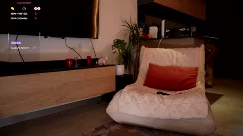 Marina online show from November 2025 10:48:02 AM