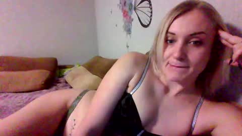 maryyemm online show from January 2025 07:40:01 PM