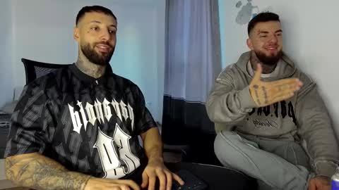 Snapshot of masculineguy69 chatting on November 2025 07:29:01 AM masculineguy69 online show from November 2025 07:29:01 AM