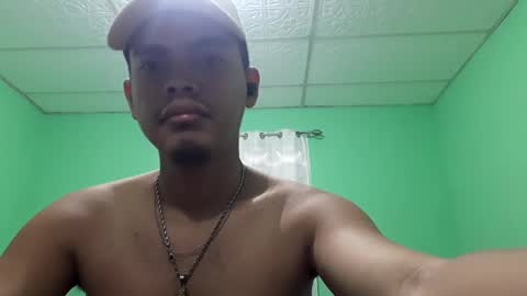 Max online show from February 2025 10:43:01 PM