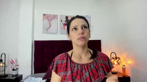 MashaPink online show from September 2025 01:01:01 PM