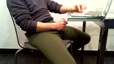 Snapshot of mask07 chatting on March 2025 08:01:02 PM Mask07 online show from March 2025 08:01:02 PM