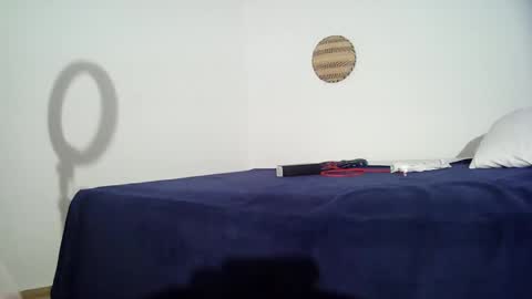 Snapshot of masked_shy_girl chatting on October 2025 03:40:01 PM masked_shy_girl online show from October 2025 03:40:01 PM