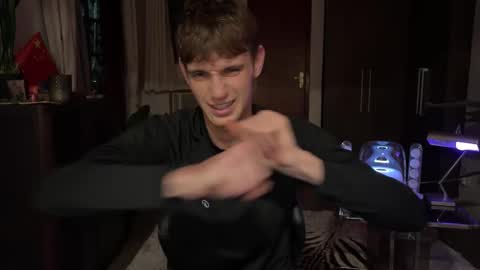 Mason online show from October 2025 10:41:01 PM